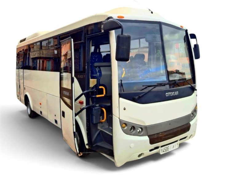 SEMI LARGE COACH